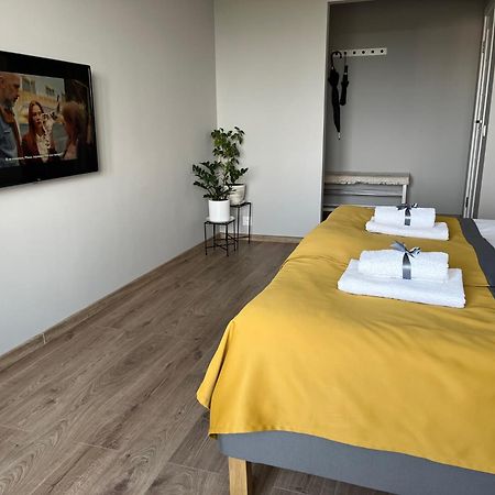 Pine Apartment Visaginas Bagian luar foto
